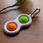 Fat Brain Toys Simpl Dimpl - Orange/Lime Office & Desk Toys for Ages 3 to 12 – Image 4